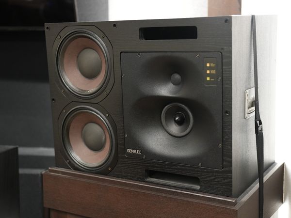 GENELEC 1033A